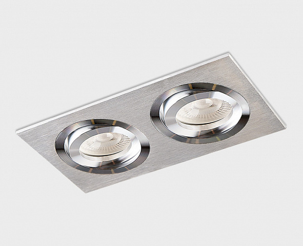 Встраиваемый светильник ITALLINE SAG203-4 silver/silver