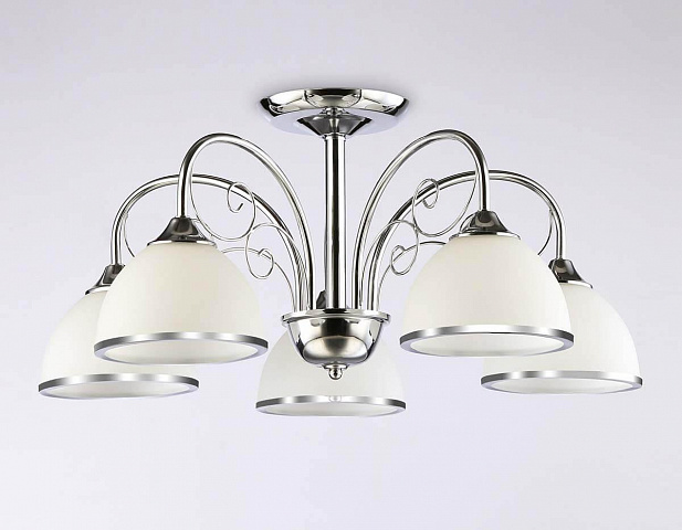 Потолочная люстра Ambrella light Traditional TR3182