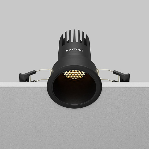 Встраиваемый светильник Maytoni DL116-10W-2.7K-B