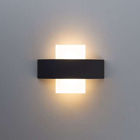 Светильник настенный ARTE Lamp A1444AP-1GY