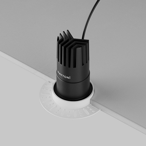 Встраиваемый светильник Maytoni DL120-10W-2.7K-TRS-B