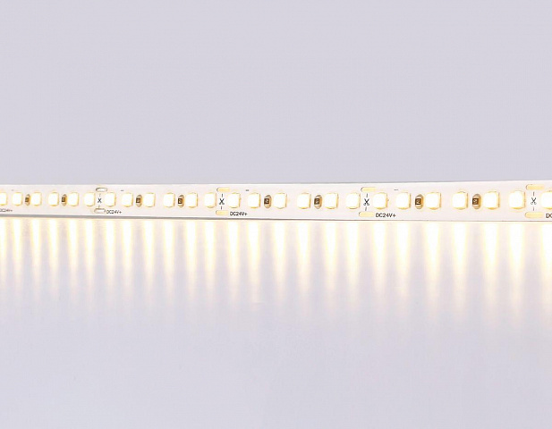 Светодиодная лента Ambrella Light 14,4W/m 180LED/m 2835SMD теплый белый 5M GS3201