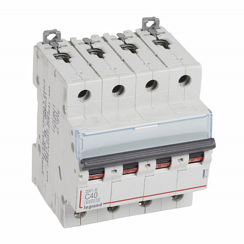 Legrand DX3-E Автоматический выключатель 4P 40А (С) 6000/6kA
