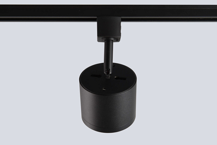 Светильник на шине Crystal Lux CLT 0.31 020 BK