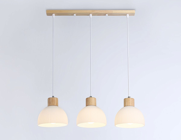 Подвесной светильник Ambrella Light TR83135