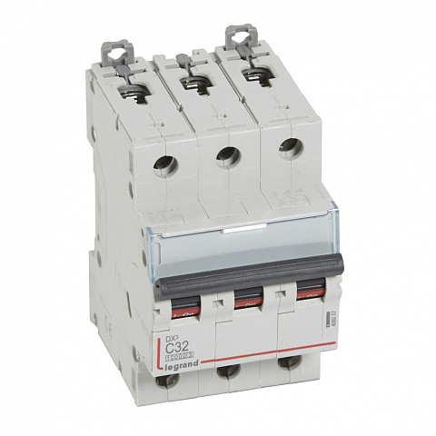 Legrand DX3 Автоматический выключатель 3P 32A (С) 10kA/16kA