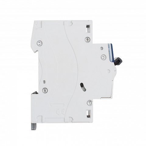 Legrand TX3 Автоматический выключатель 4P 32A (С) 6000