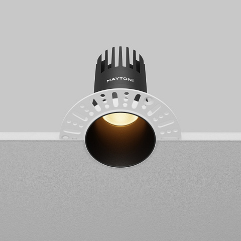 Встраиваемый светильник Maytoni DL120-10W-2.7K-TRS-B