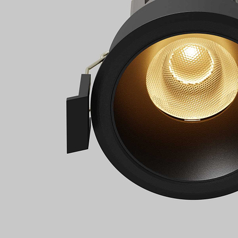 Встраиваемый светильник Maytoni DL123-10W-2.7K-B