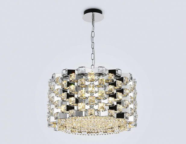 Подвесная люстра с хрусталем Ambrella light High Light LH41001