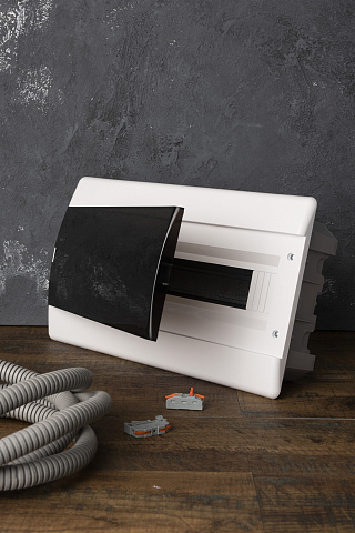 EKF PROxima Щит распред. встраиваемый ЩРВ-П-18 "SlimBox" IP41