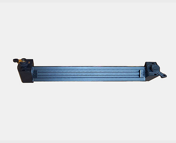 Светильник на шине ITALLINE IT08-8029 black 4000K