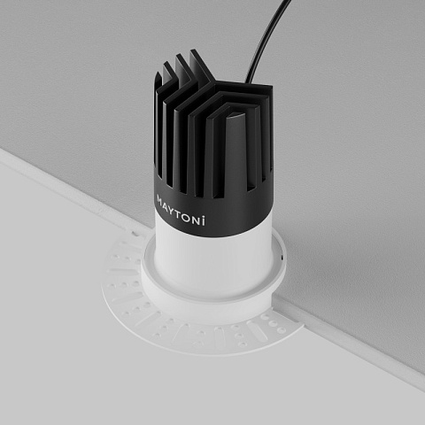 Встраиваемый светильник Maytoni DL122-15W-2.7K-TRS-W