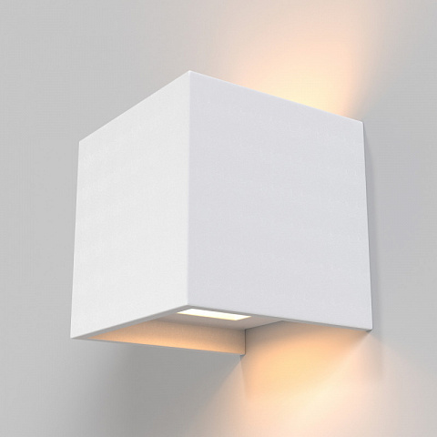 Бра Maytoni C155-WL-02-3W-W