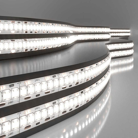 Светодиодная влагозащищенная лента Elektrostandard 16W/m 240LED/m 2835SMD дневной белый 5M a052992