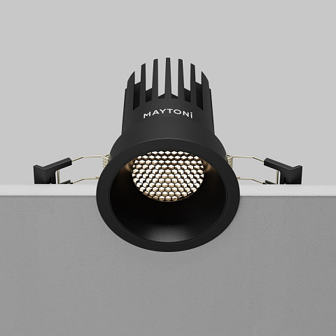 Встраиваемый светильник Maytoni DL117-15W-4K-B