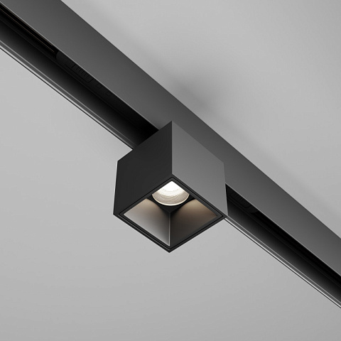 Светильник на шине Maytoni TR133-4-7W-DS-B
